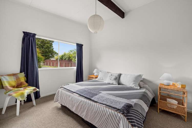 1/10 Christie Crescent Havelock North_8