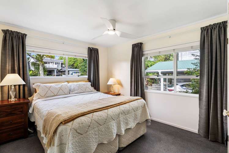 14 Puketitiro Street Glen Eden_11