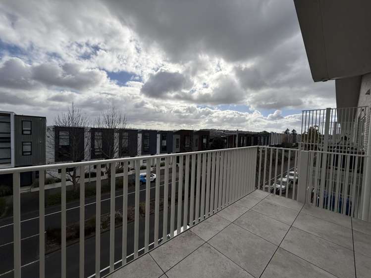 6/245 Hobsonville Point Road Hobsonville_11