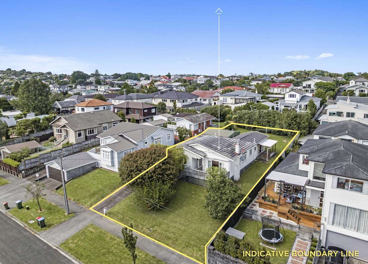 18 Admiral Beatty Avenue_0