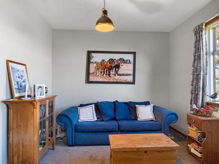 2890 Christchurch Akaroa Road Little River_11