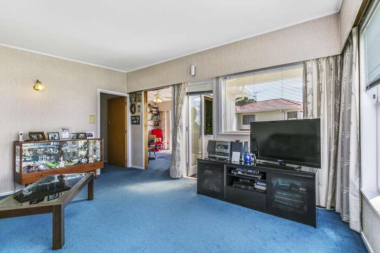 193 Te Atatu Road Te Atatu South_7