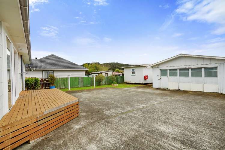 12 McKay Street Wainuiomata_3