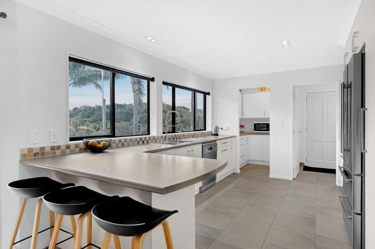 12 Lochend Place Highland Park_8