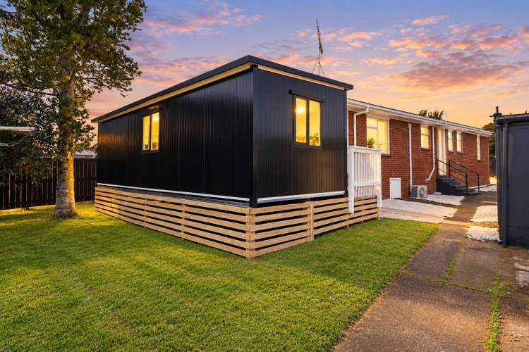 42 Gilbert Road_5