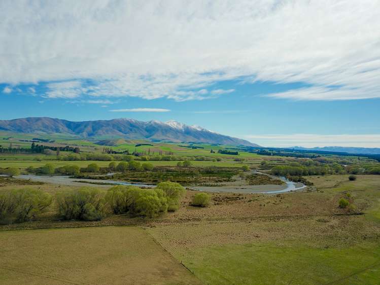 307 McHenrys Road Kurow_7