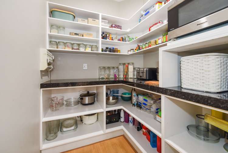 43 The Esplanade Huntington_12