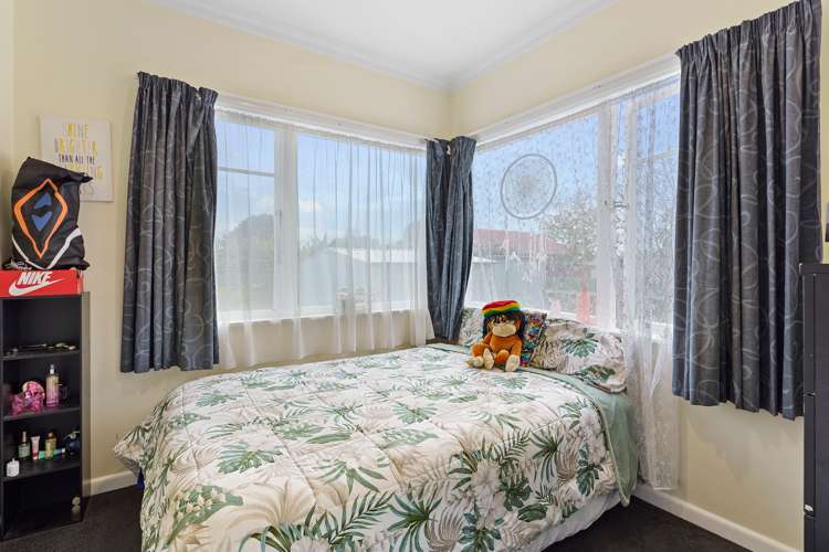 38 Kirk Street Otaki_10