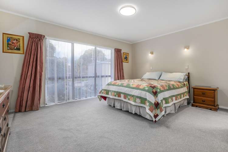 22 Pinewood Grove Paraparaumu Beach_10
