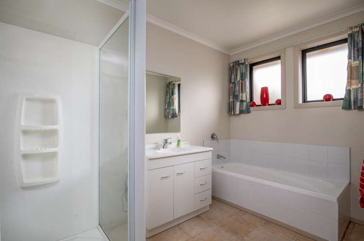 11 Walnut Grove Alexandra_14