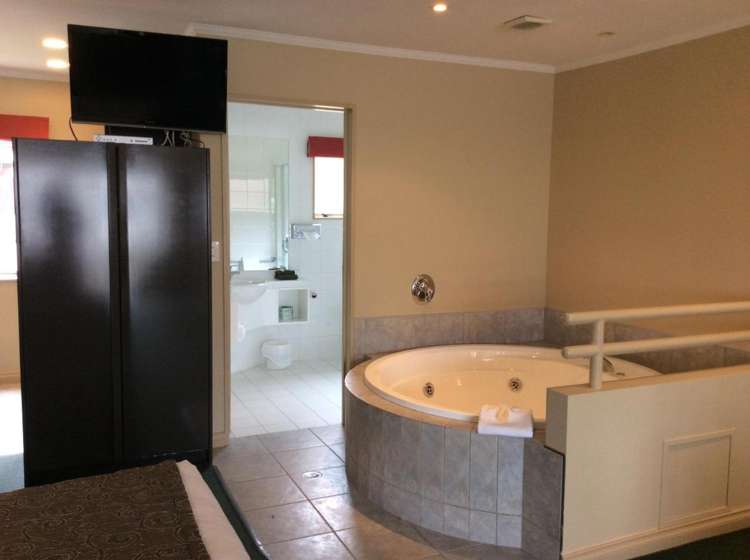 101 Fitzherbert Avenue Palmerston North_5