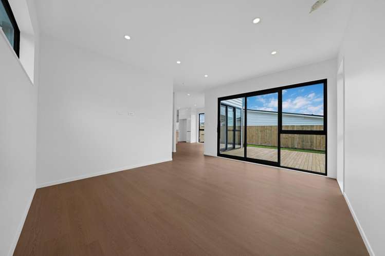 11 WAIMAA LANE Pokeno_10