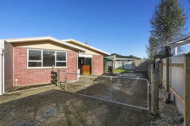 4/76 Redwood Street Redwoodtown_1