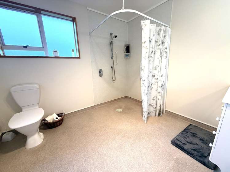 A/103 Clyde Street Balclutha_8