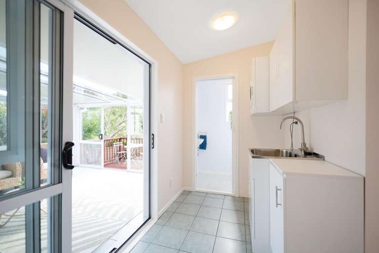 17 Hathaway Avenue Karori_21