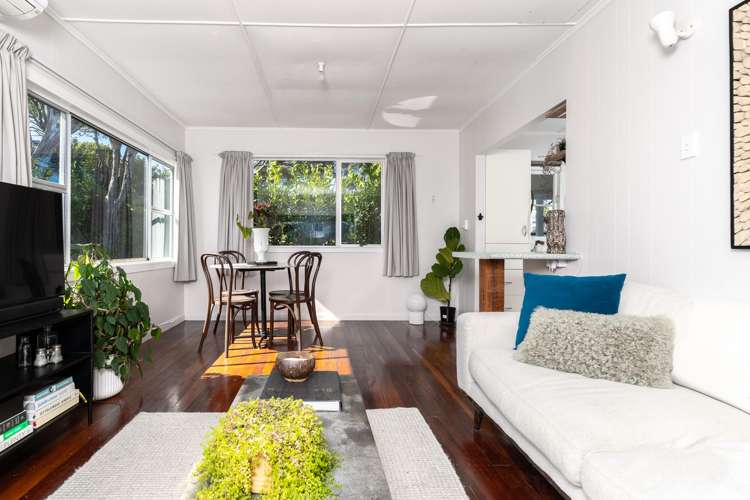 8A Government Road Raglan_7