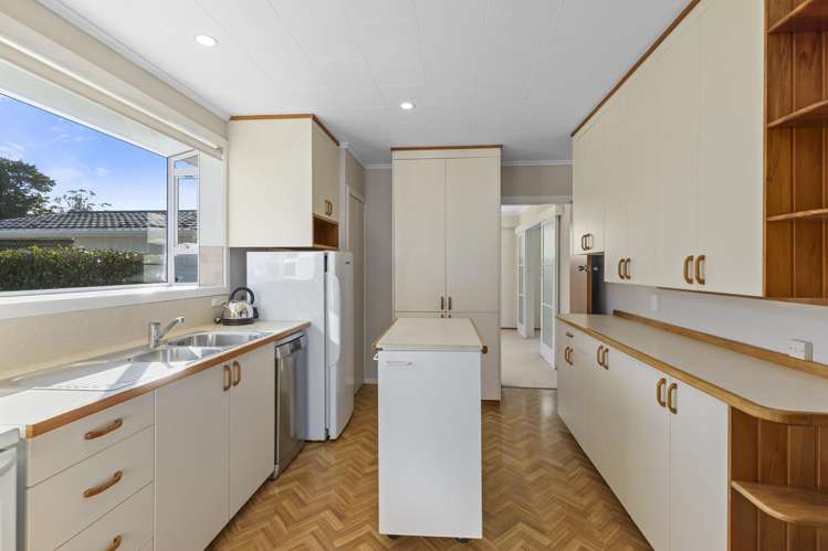51 Holdsworth Avenue_5