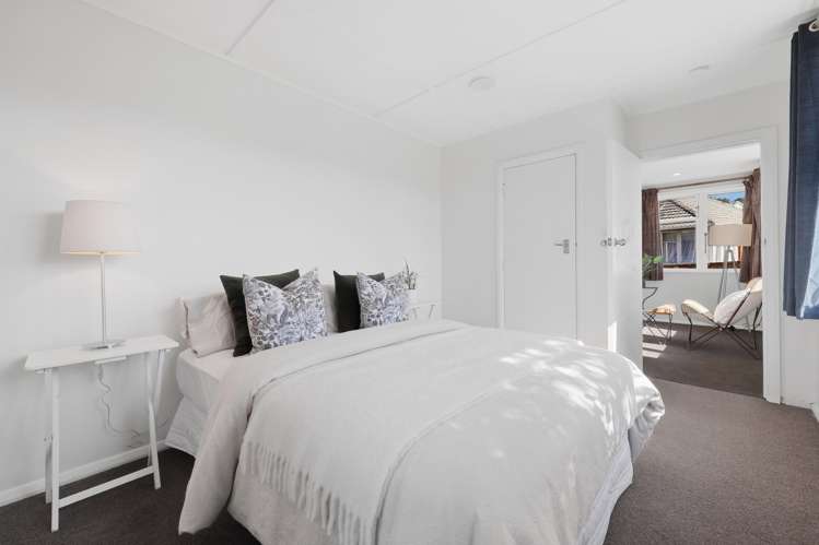 5 Columba Avenue Calton Hill_11