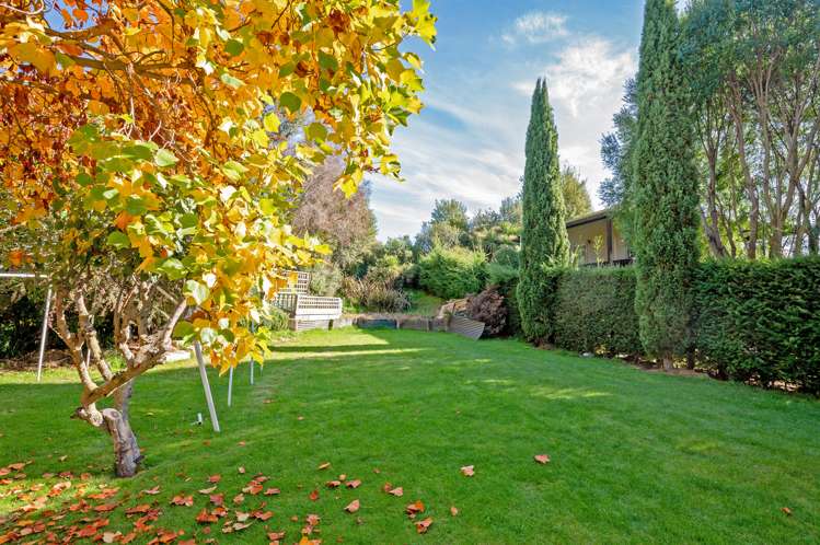 7 Kinnibeg Street Albert Town_4