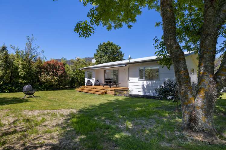 5a Lady Cobham Grove Anakiwa and Surrounds_20