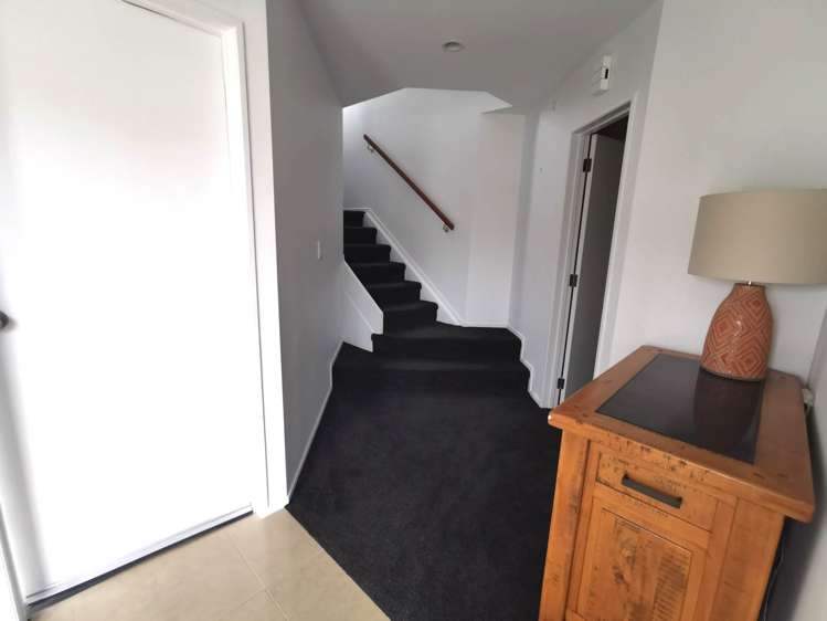 1/37 Richard Farrell Avenue Remuera_14