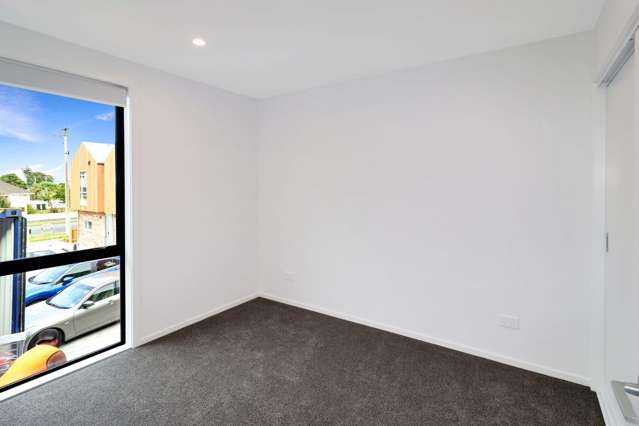 8/1 Rainey Grove 1353_3