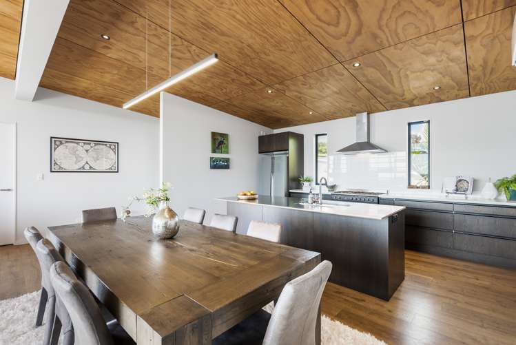 378e Ara-Kotinga Whitford_12