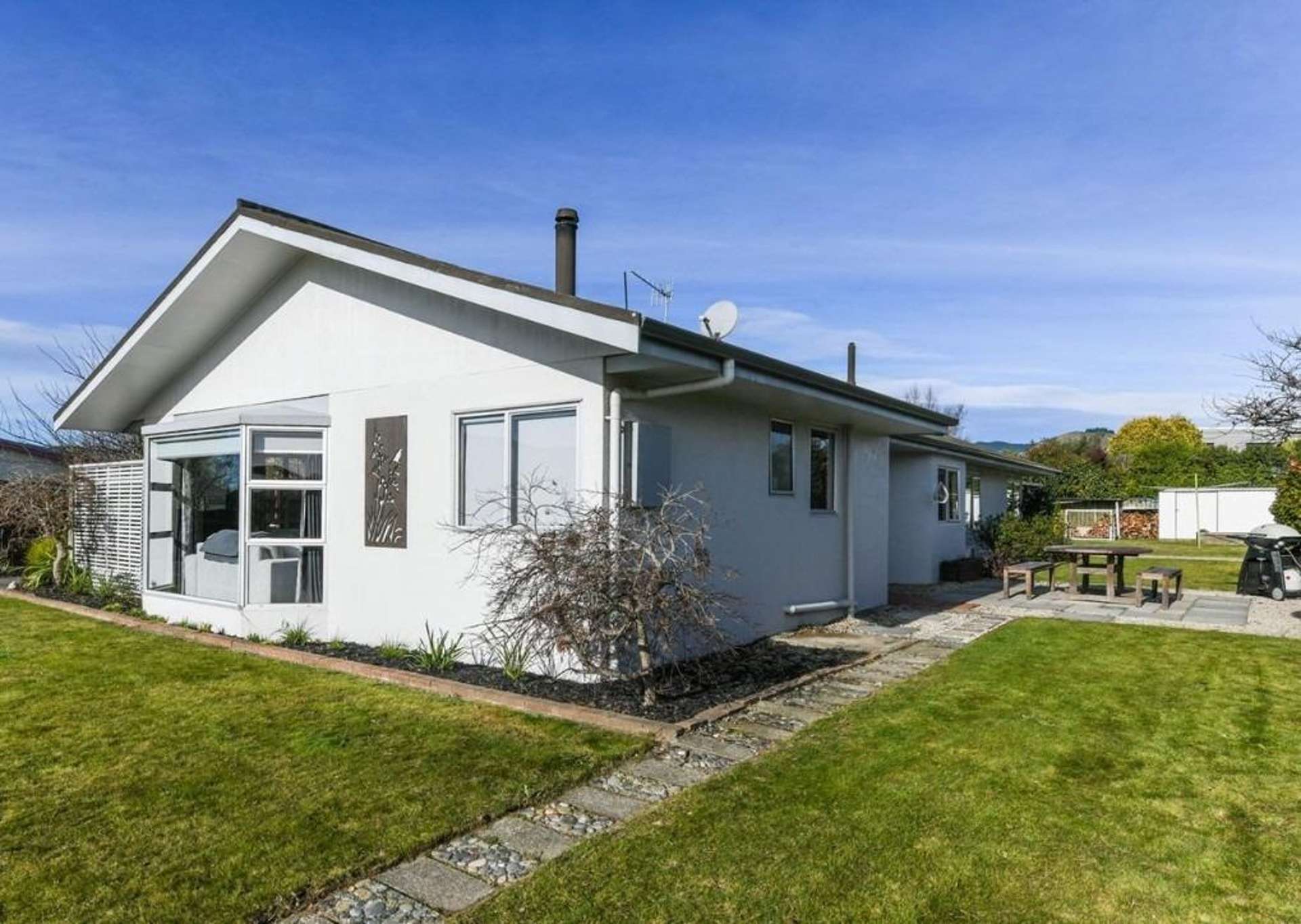 3 Coach Place Brightwater_0