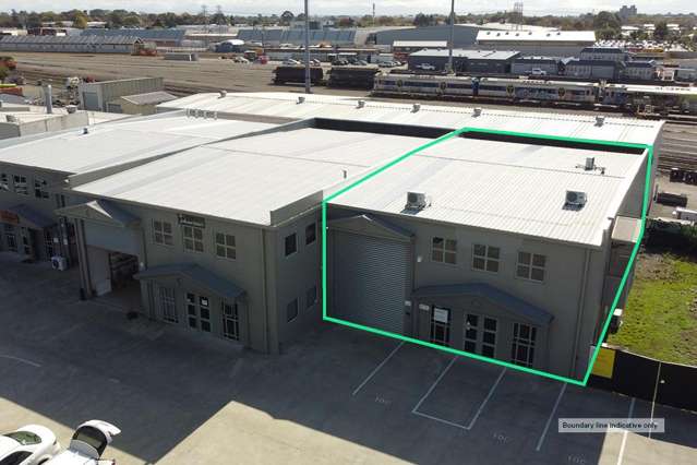 Vacant & Modern Industrial Unit