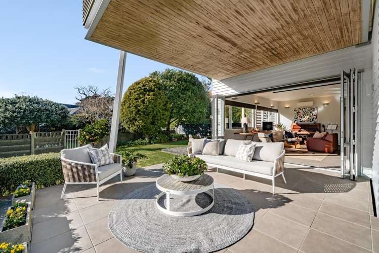 5 Castle Drive Epsom_11