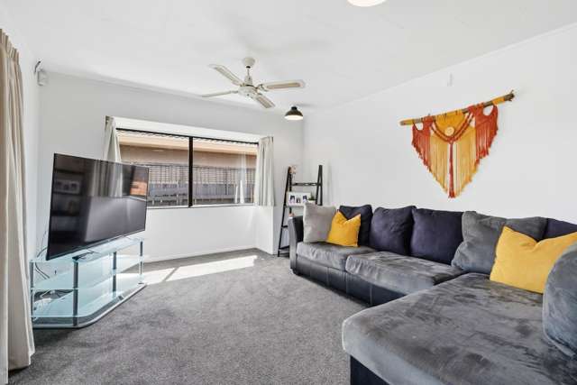 7 Easton Way Levin_4