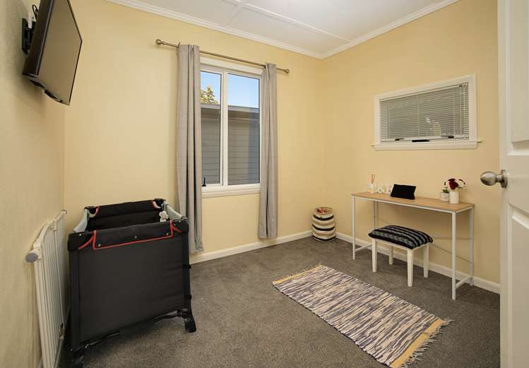 137 Nayland Road Stoke_12