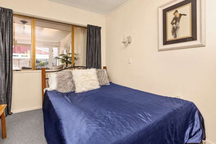 505 Oliphant Road Raureka_10