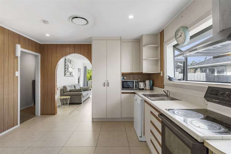 8 Strid Road Te Atatu South_7