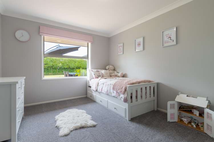 34 Pengover Avenue Leamington_18