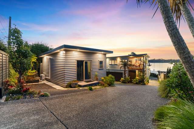 90 The Terrace Herald Island_3