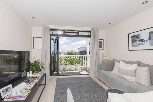 4/10 Rose Road Grey Lynn_3