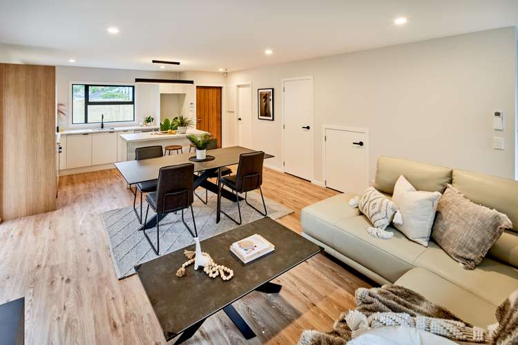 1/24 Bull Avenue Wainuiomata_15