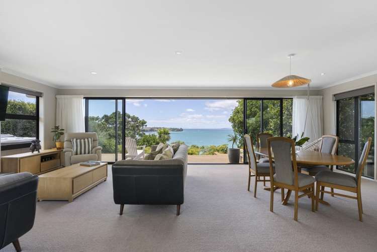 997 Whangaparaoa Road Tindalls Beach_4