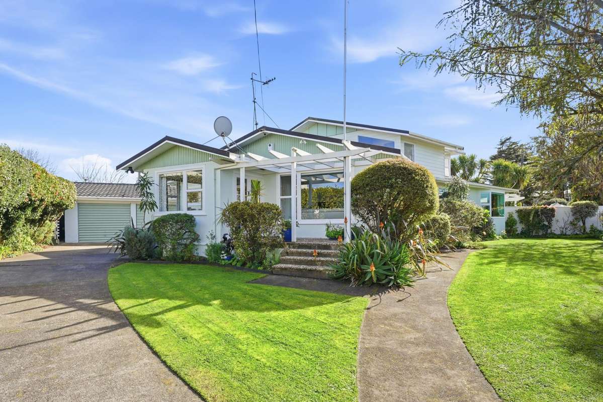 5 Eaton Crescent_0