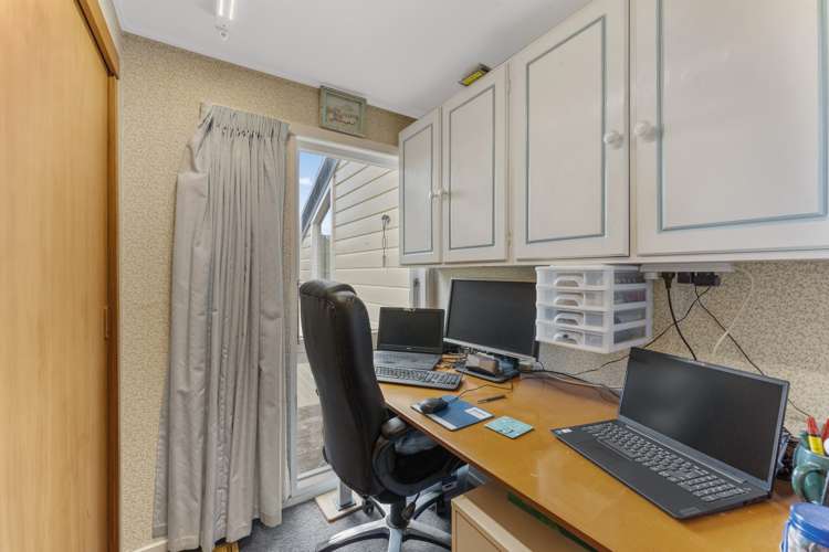 14 Haast Close Kelson_15