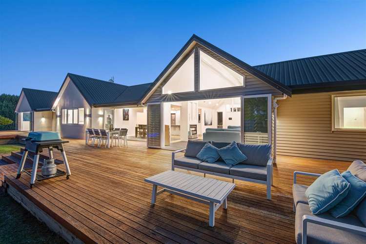 346 Ireland Road Waitoki_25