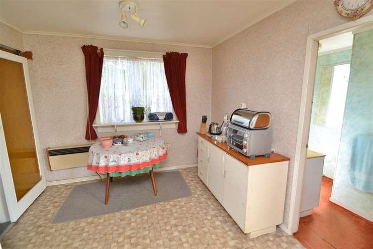 42 Gardner Avenue New Lynn_11