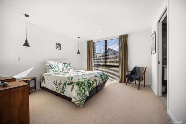 8 Jack Seabrook Road Hobsonville_3