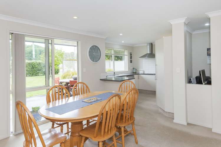 2 Sterling Park Lytton West_5