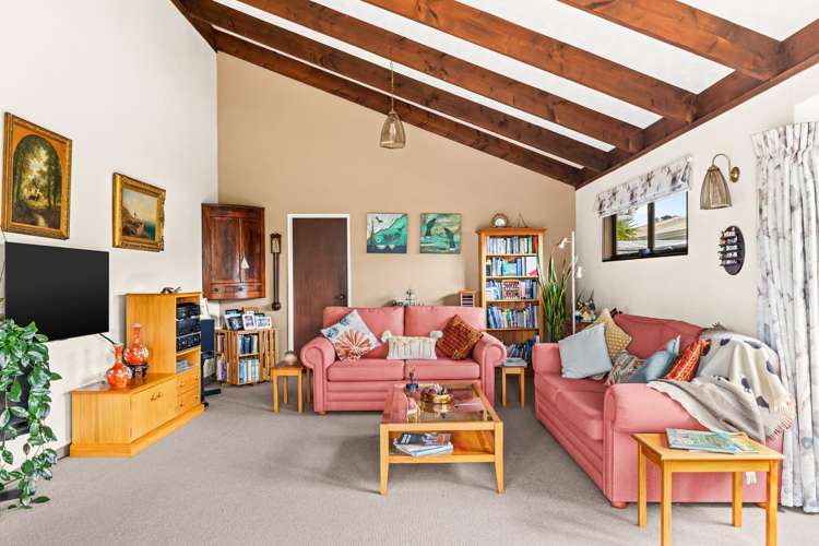 10 Hetley Crescent Taradale_9