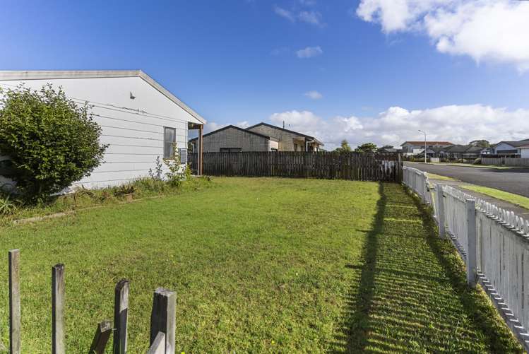 74 Maplesden Drive Clendon Park_19