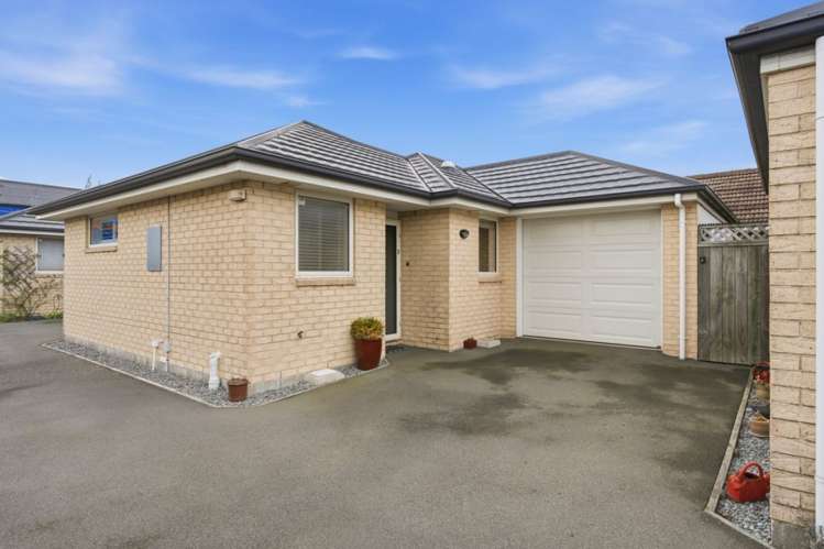 2/24 Nicholls Road_0