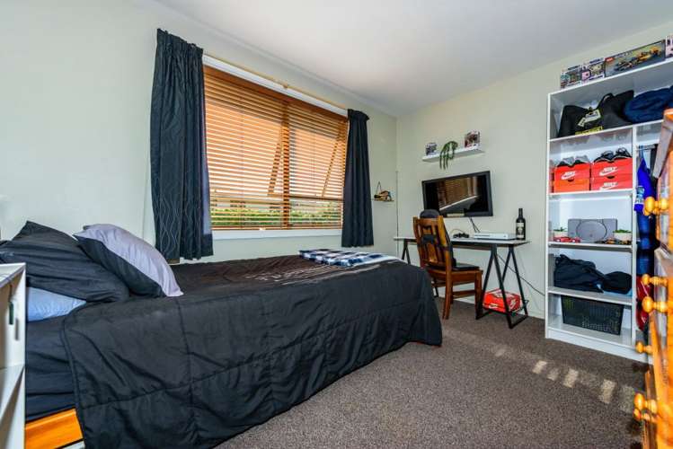 47 Rocking Horse Road Southshore_11