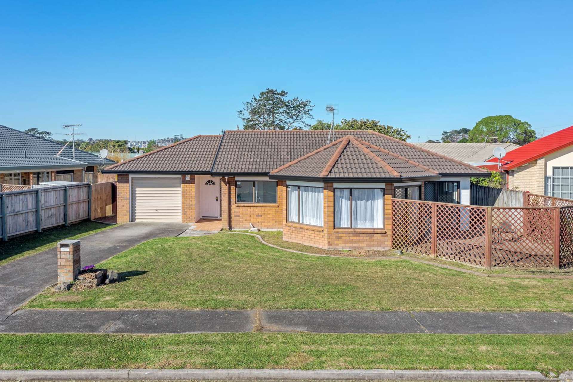 3 Robina Court Pakuranga Heights_0